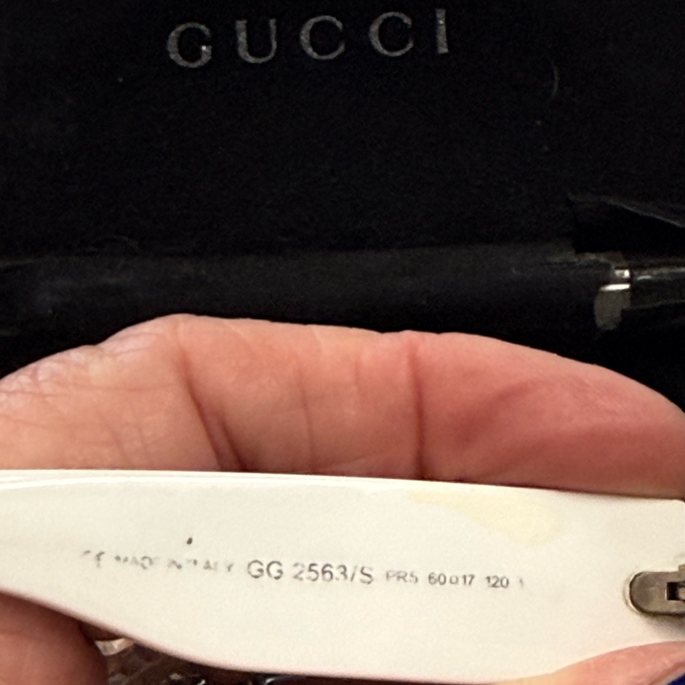 Gucci Emerald Green Rectangular Sunglasses - image 5